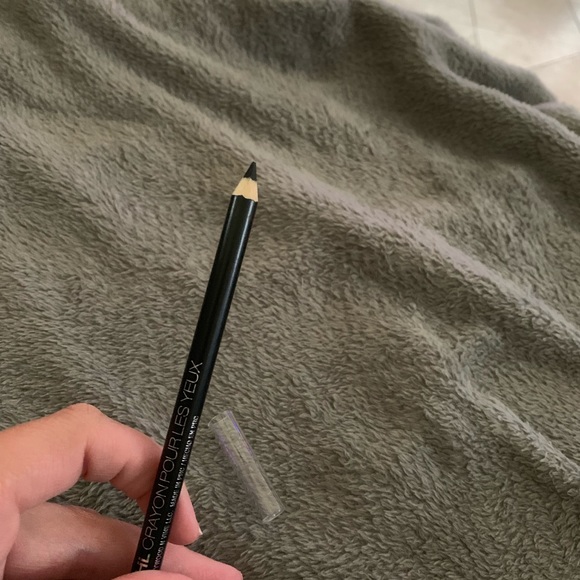 Hollywood N Vine Smooth Kohl Eyeliner - Picture 2 of 2